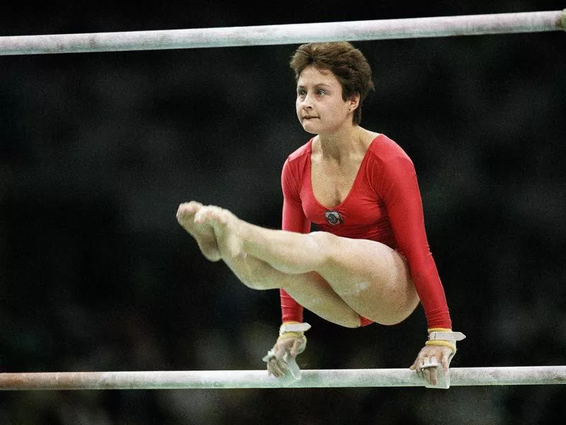 Yelena Shushunova