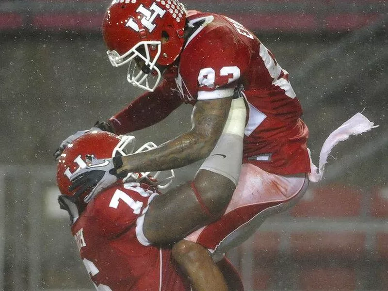 Houston offensive linesman Jacolby Ashworth (76) and teammate Patrick Edwards (83)
