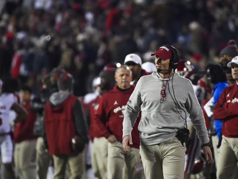 Oklahoma head coach Brent Venables