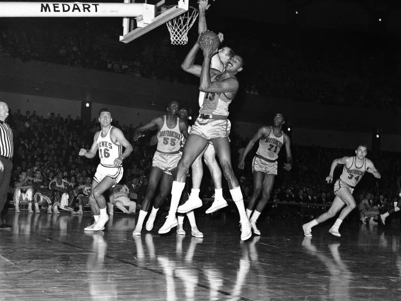 Wilt Chamberlain,Wilt the Stilt,Bob Pettit,Wayne Hightower,Willie Naulls